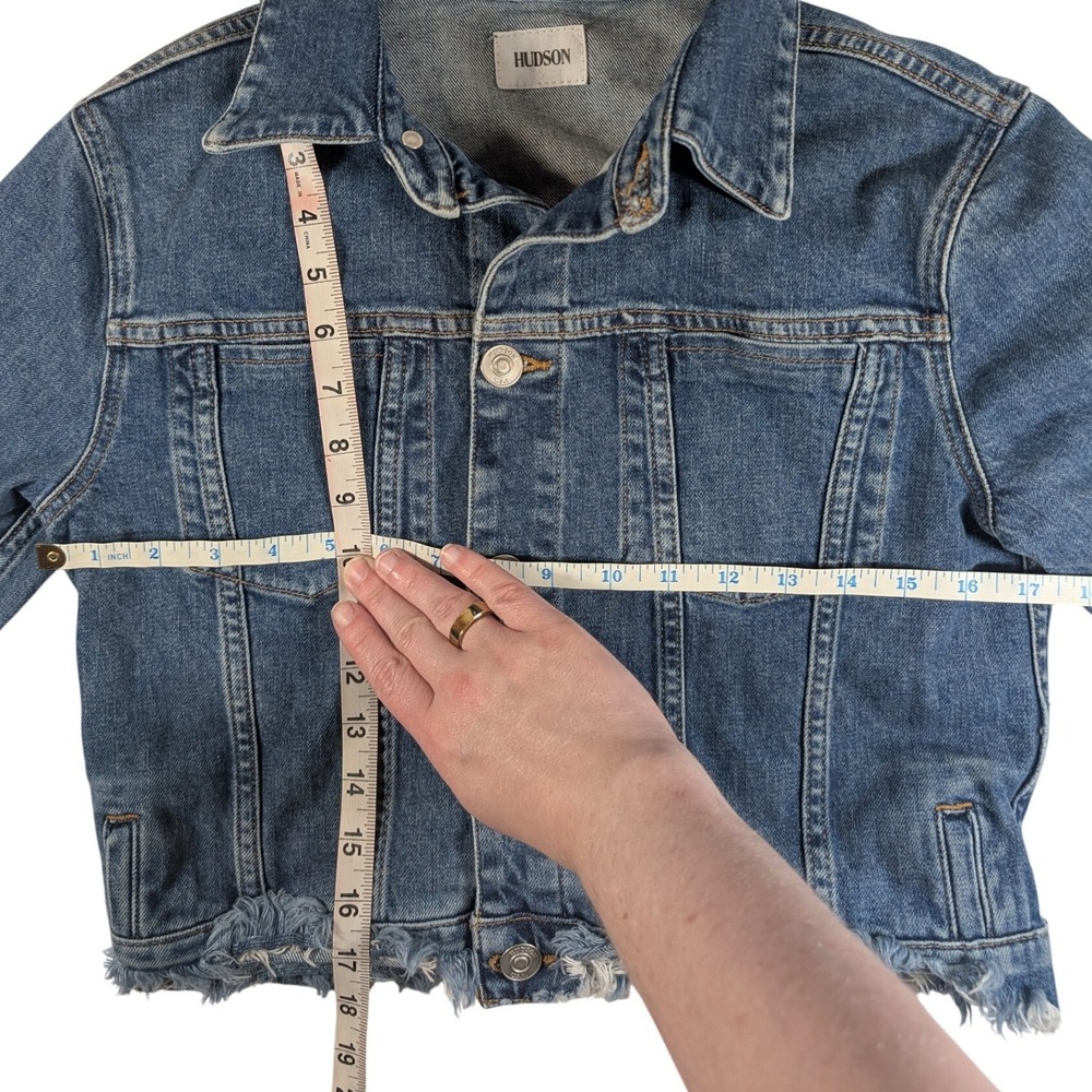 Hudson Jeans Womens Cropped Denim Jacket Medium Wash Frayed Hem Blue XS - Picture 9 of 9